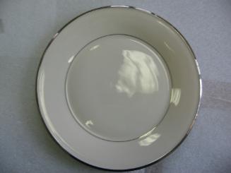 Dinner plate