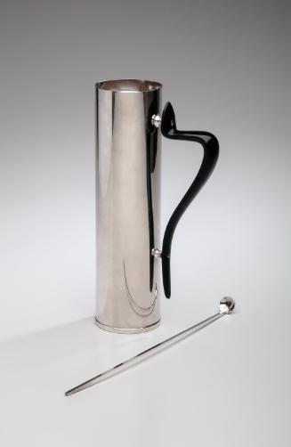 Cocktail pitcher