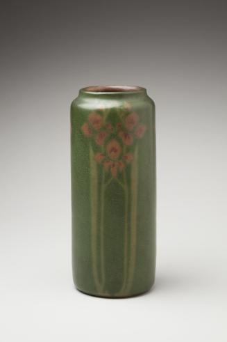 Vase with design of iris