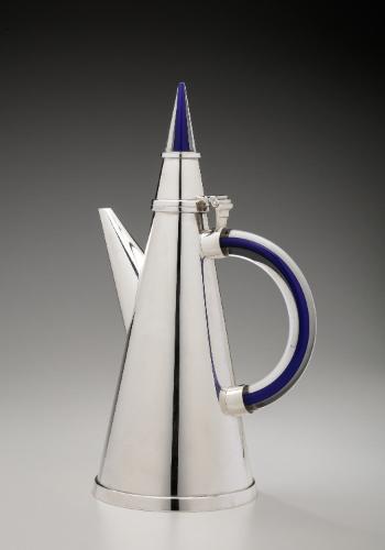 Post modern style coffee pot