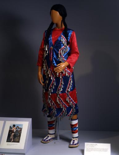 Woman’s jingle dress outfit