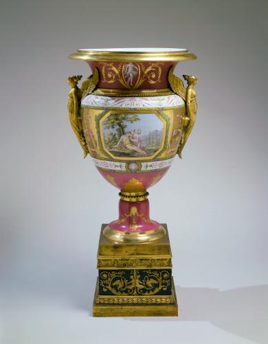 Monumental urn with ormolu mounts