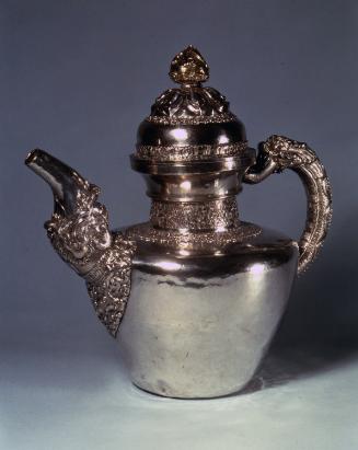 Teapot with Makara Spout, Dragon Handle and Lotus Finial