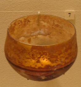 Bowl with incised Decoration