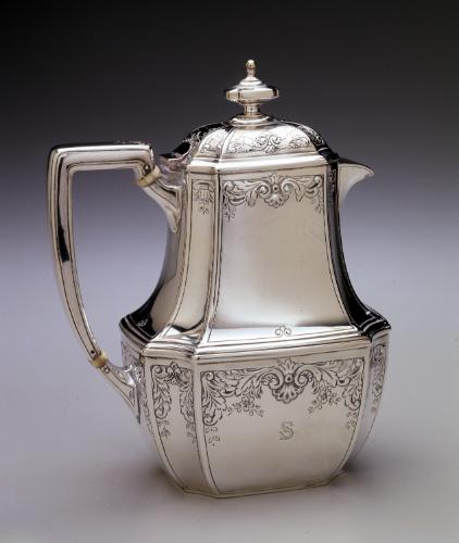 Hot milk jug from teaset