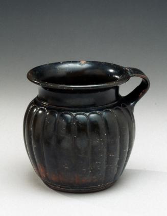 Mug of ribbed form